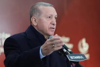 Erdoğan az amerikai nagykövetről: Többé nem akarom látni, szégyellje magát!