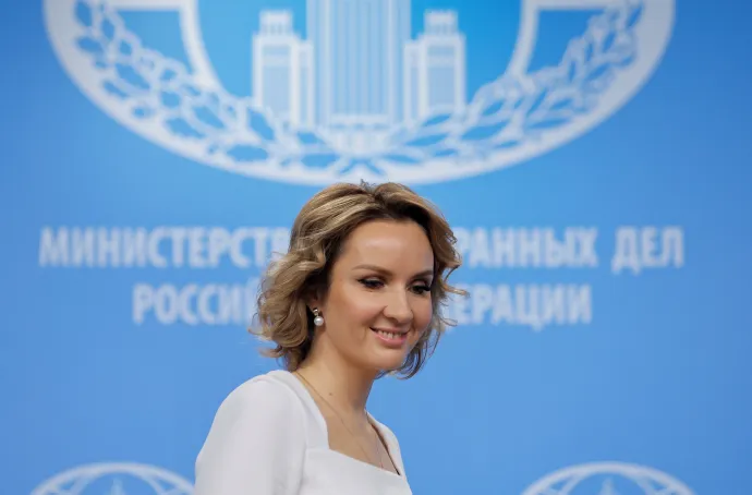 Marija Lvova-Belova orosz gyermekjogi biztos a moszkvai sajtótájékoztatón 2023. április 4-én – Fotó: Maxim Shemetov / Reuters