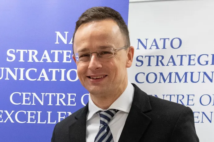 Szijjártó Péter kifogásolja, hogy Ukrajnát is meghívták a NATO tanácsülésére