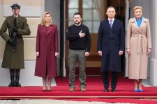 Zelenszkij megérkezett Varsóba, az elnöki palotában találkozik a lengyel köztársasági elnökkel