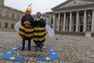 Összegyűlt az egymillió aláírás a méhek védelmét célzó polgári kezdeményezéshez