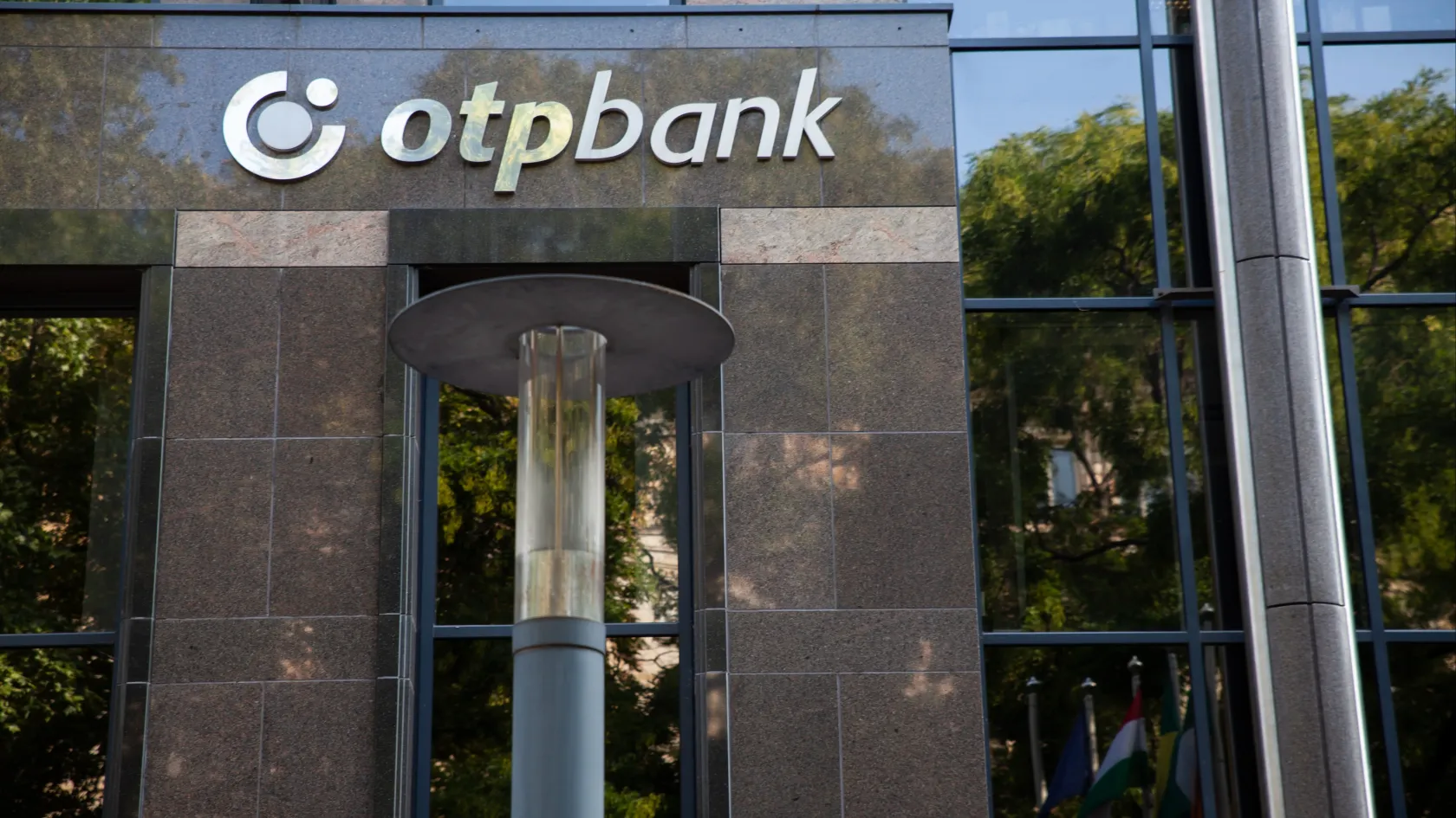 Technikai hiba miatt leállt az OTP mobilbankja