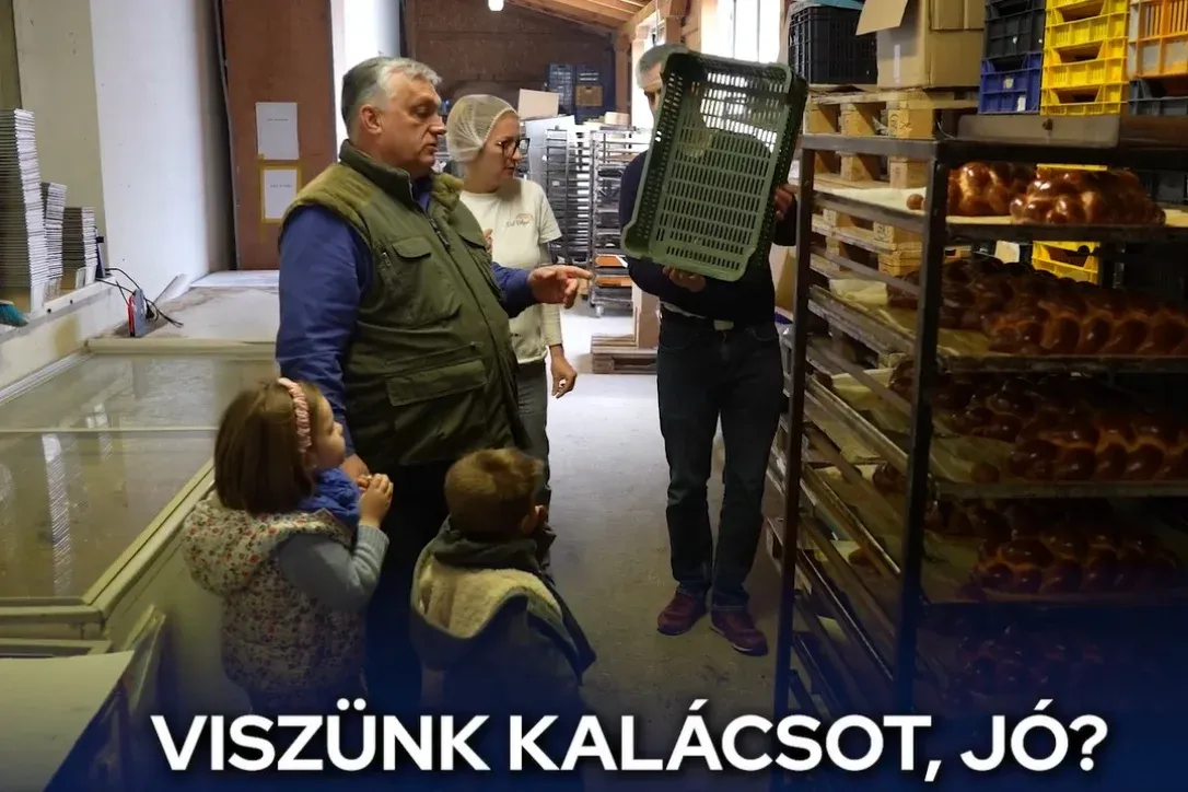 Orbán az unokáival ment a pékségbe, készülnek a Húsvétra