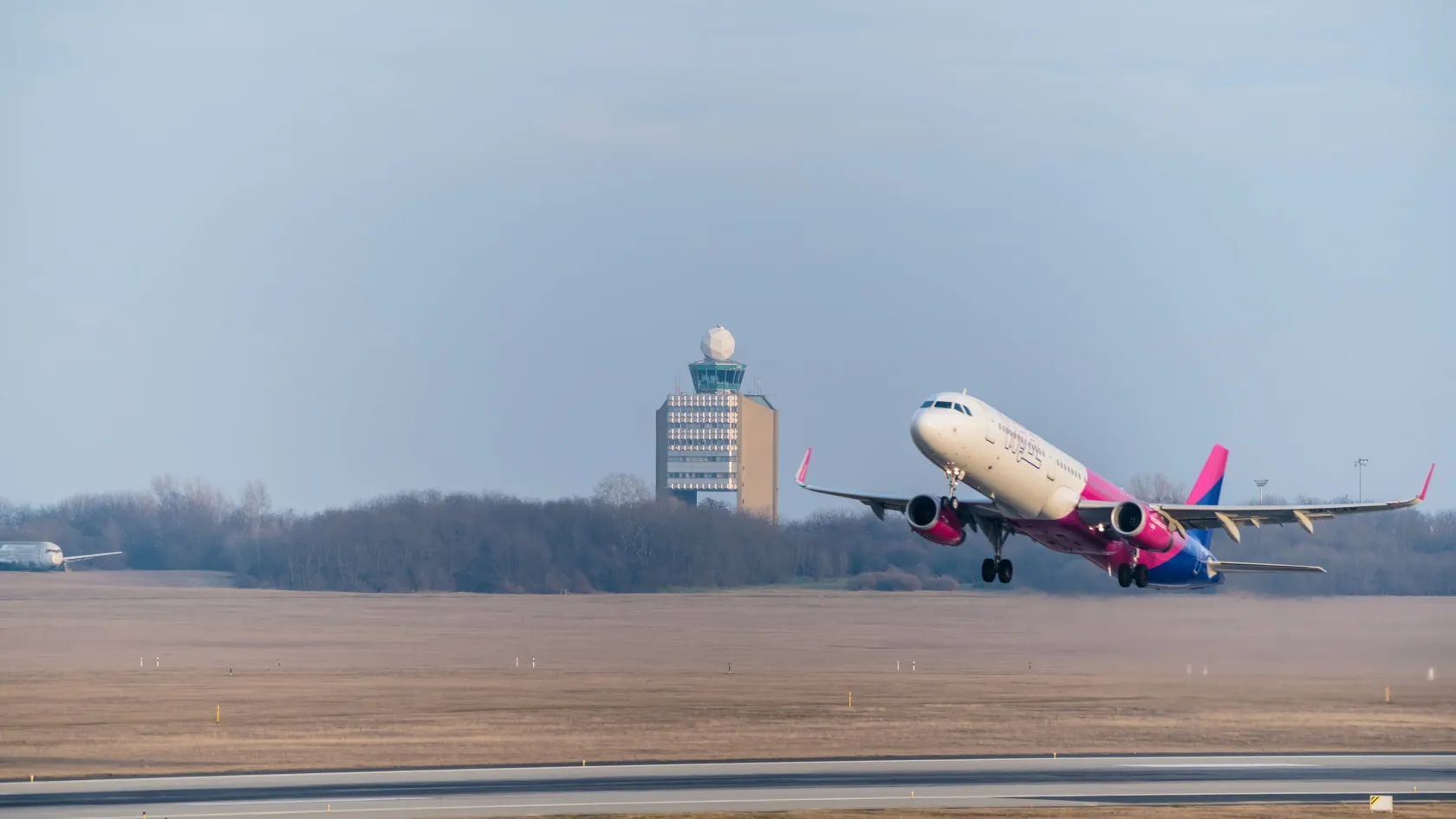 A Wizz Air mentesítő járatot küldött a Madeirán rekedt utasaiért