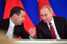 Vérszívó ukrán paraziták az unió gyulladásos nyakán – újabb elemzéssel jelentkezett Medvegyev