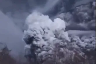 Kitört Oroszország egyik legnagyobb vulkánja, a hamu gondot okozhat a légi közlekedésben