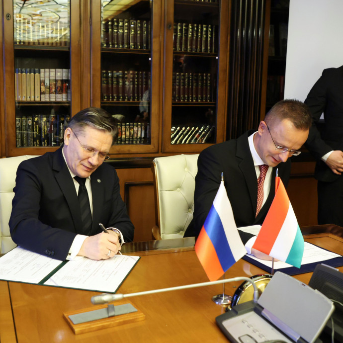 Lehetne és kellene is csökkenteni az orosz gázfüggőséget, de a kormány nem törekszik rá