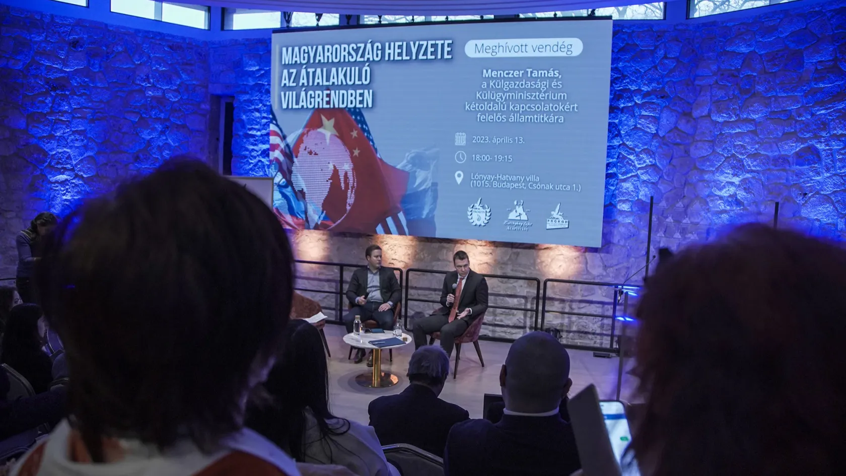 Menczer szerint a Beruházási Bank már egy ideje kihívásokkal küzdött