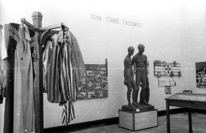 A Szolgaságból szabadságba című kiállítás a Dohány utca 2. szám alatt található Zsidó Múzeumban 1960-ban – Fotó: Baurer Sándor / Fortepan
