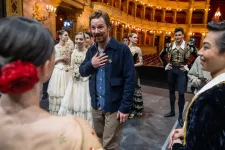 Budapesten van a Doctor Strange sztárja, az Operába is beugrott megnézni egy balettet