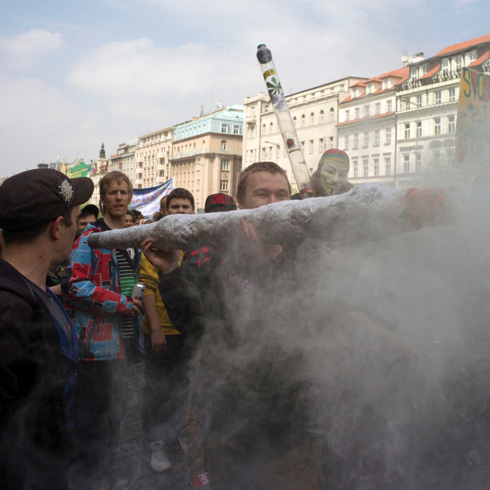 Elég jól fizet majd a marihuána legalizálása a cseh államnak