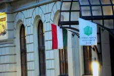 Kivonul Magyarországról a kémbanknak is nevezett Nemzetközi Beruházási Bank