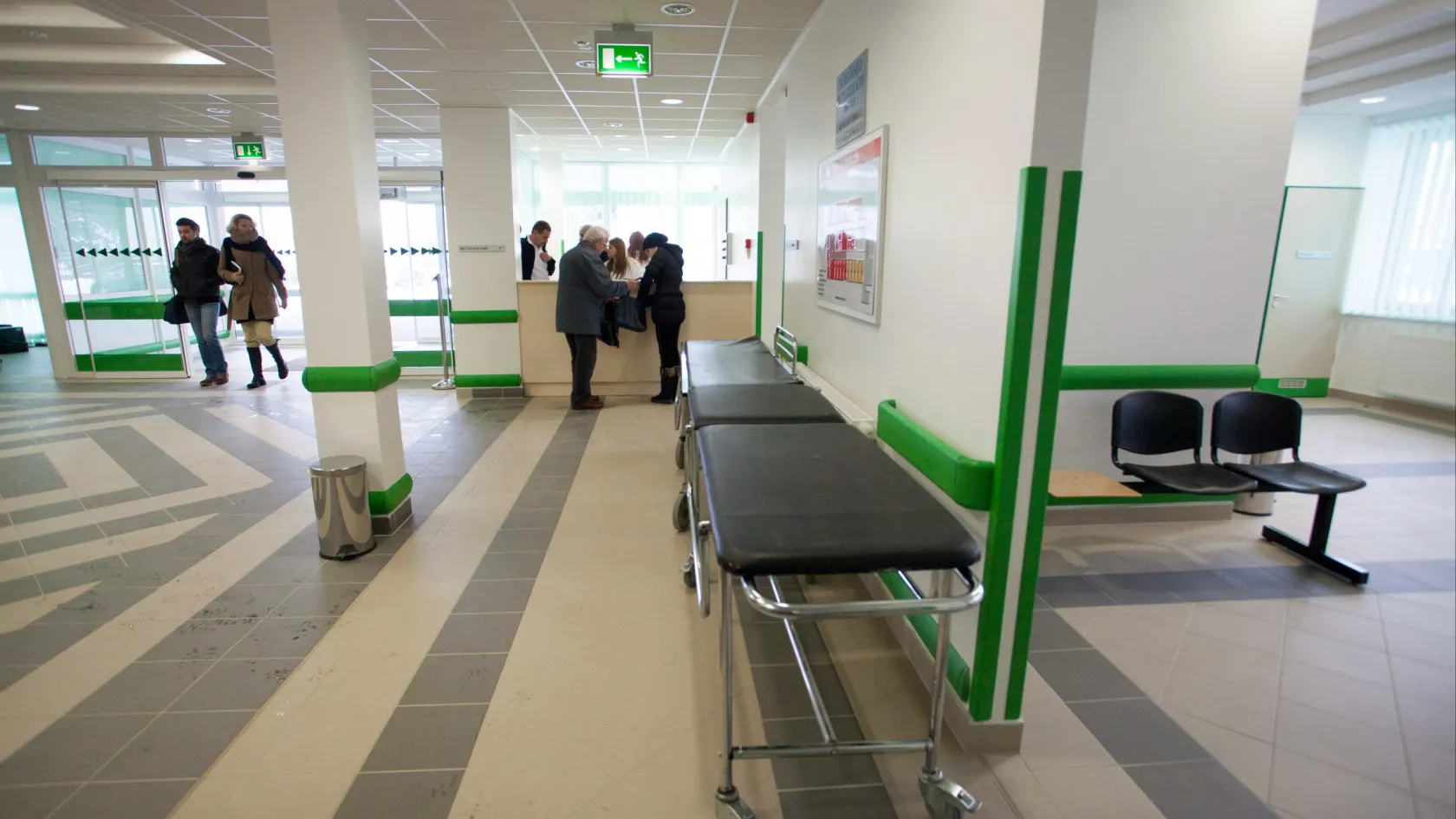 „Akinek nyolc órát fizetünk, az legyen benn nyolc órát” – beléptető rendszer jöhet az orvosoknál