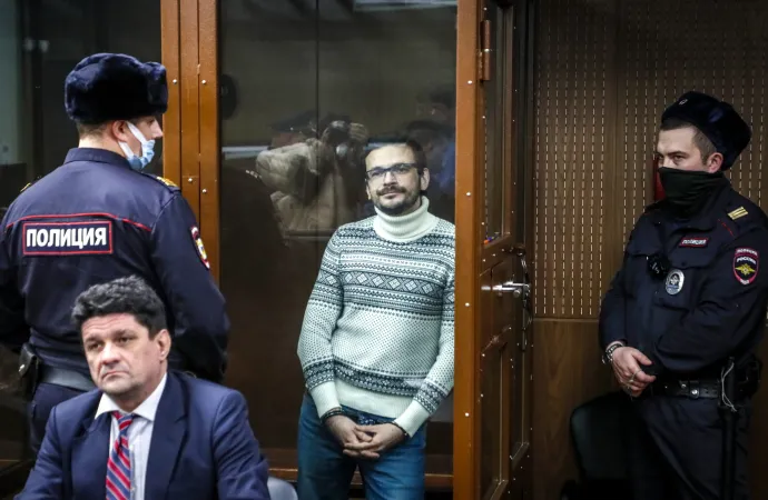 Ilja Jasin nyolc és fél éves börtönbüntetésének kihirdetésekor 2022 decemberében – Fotó: Yuri Kochetkovo / AFP
