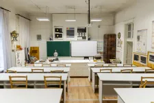 Az iskolák vezetőtanácsa egyszerű többséggel dönthetne a pedagógusok elbocsátásáról