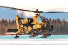 Összeütközött és lezuhant két Apache harci helikopter Alaszkában