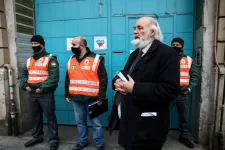 Kártérítési pert indít Iványi Gáborék egyháza a magyar állam ellen