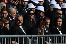 Orbán Viktor és Novák Katalin az első sorból nézte Ferenc pápa miséjét