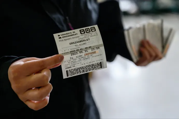 Eljött május elseje, már használható a vármegyei és országbérlet