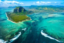 A mauritiusi víz alatti vízesés, ami valójában nem is az