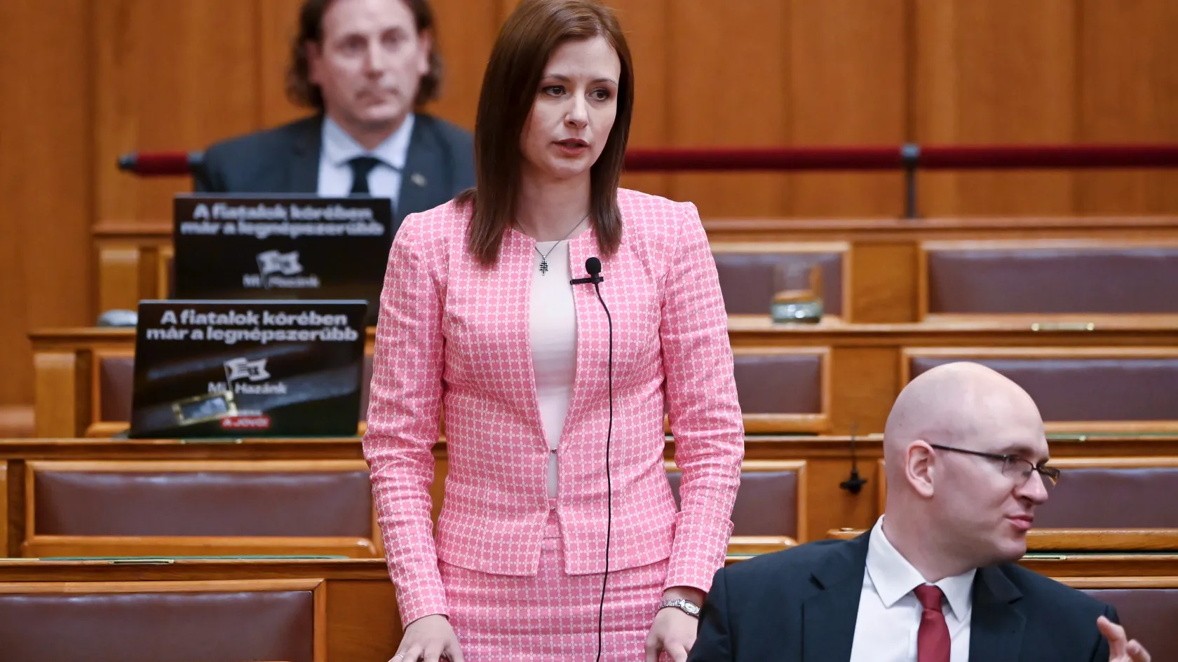 Dúró Dóra is felkerült a feketelistára, ahol Ukrajna ellenségeit tartják számon