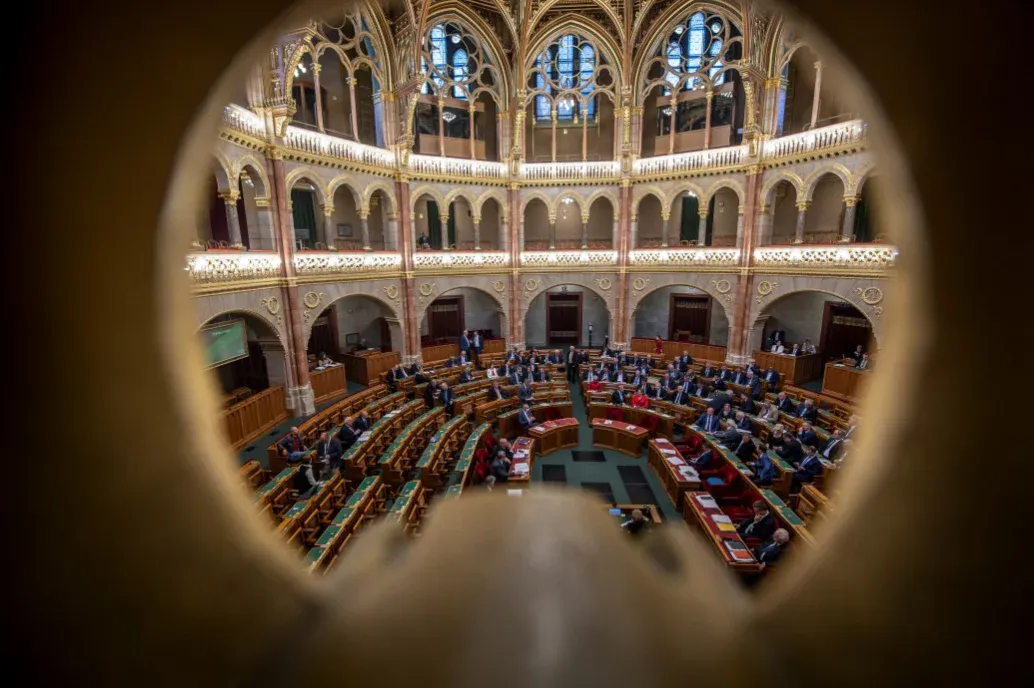 We don't want to become a country of immigrants – Hungarian Parliament adopts declaration three days after Pope Francis' visit