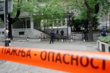 Nem büntethető a belgrádi iskolában lövöldöző szerb diák, mivel még nem töltötte be a tizennégyet