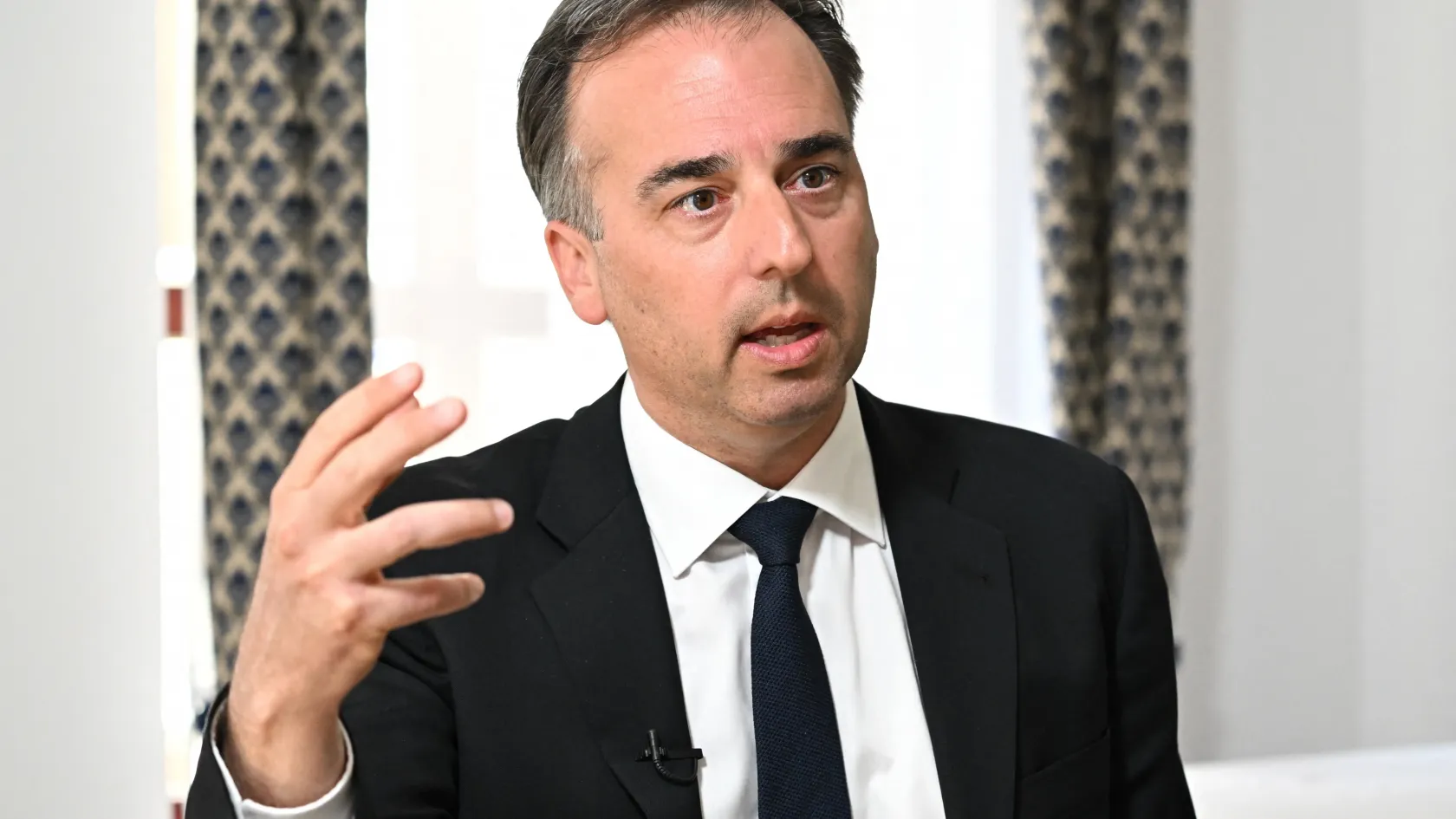 Pressman: Magyarországnak az ukrajnai háborúra kéne fókuszálnia az álproblémák helyett
