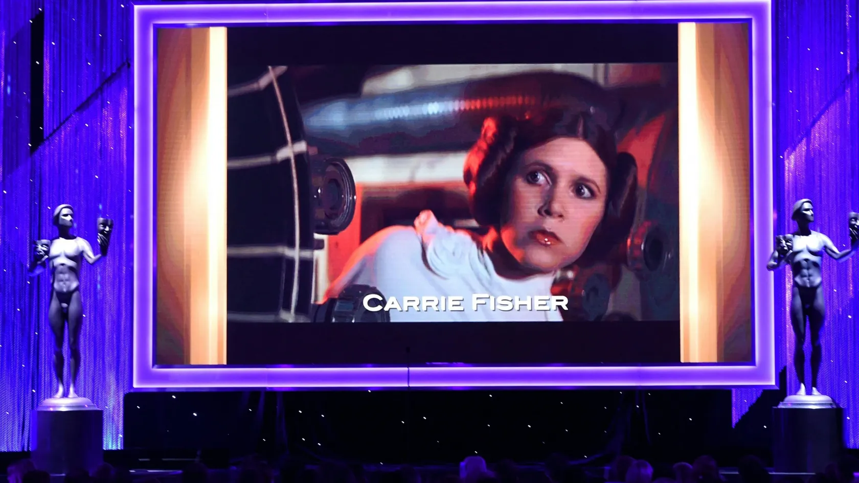 Családi viszály árnyékolja be Carrie Fisher csillagát a hollywoodi hírességek sétányán
