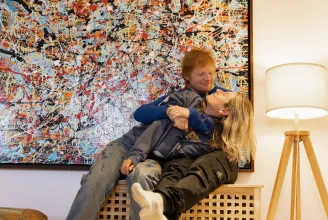Ed Sheeran is emberből van