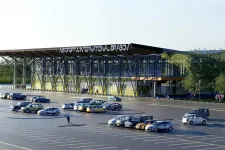 Június 15-én nyitják meg hivatalosan a brassói repülőteret