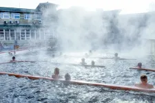 Egy év alatt negyven százalékkal drágulnak a strandbelépők