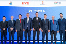 Újabb akkumulátorgyár épül Debrecenben, a BMW kérésére érkezik a kínai cég