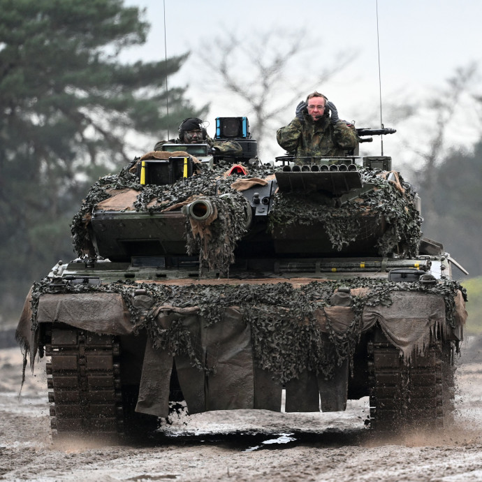 Népszerű és Orbán már rég javasolta, de lesz-e európai hadsereg?