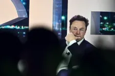 Elon Musk leköszön a Twitter éléről, már megtalálta az utódját