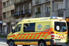 Az alacsony mentősbérek miatt is alakulhatnak ki olyan ügyek, mint Gálvölgyi Jánosé