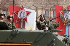 A havi átlagkereset tízszereséért toboroznak munkavállalókat az orosz hadseregbe