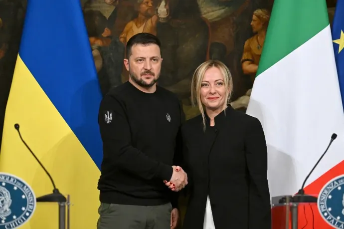 Volodimir Zelenszkij és Giorgia Meloni Rómában 2023. május 13-án – Fotó: Alberto Pizzoli / AFP