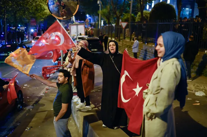 Erdoğan hívei Isztambulban – Fotó: Bődey János / Telex