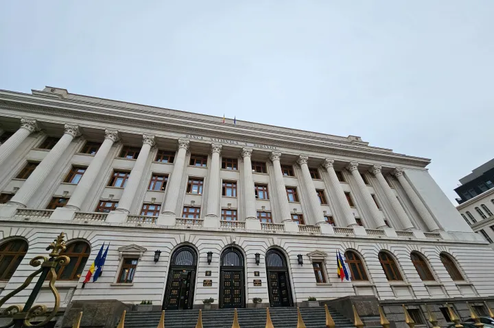 Románia államadóssága átlépte a 700 milliárd lejes küszöböt, és a GDP 50%-a fölött van
