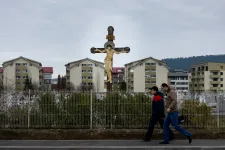 Szászfenes egy kirívó példája a szuburbanizációnak, de nagyon sok esetben történik az, ami ott, csak kisebb léptékben