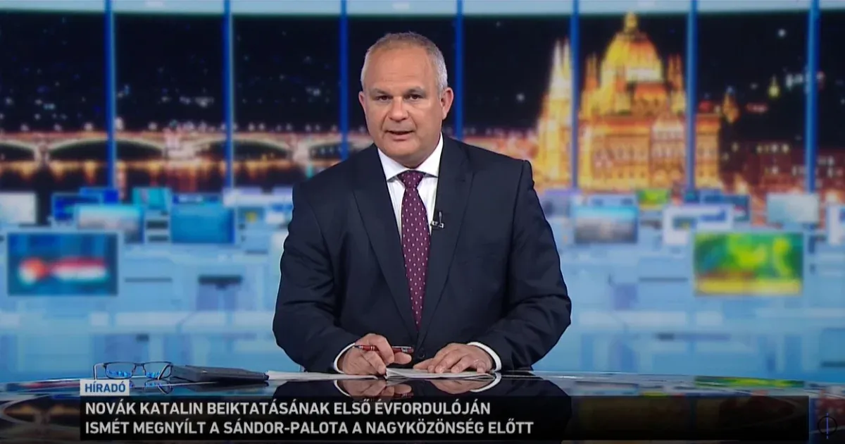 Telex A Köztévé Tudósításából Kimaradt Hogy Novák Katalin Tíz Percig Beszélgetett Tüntetőkkel