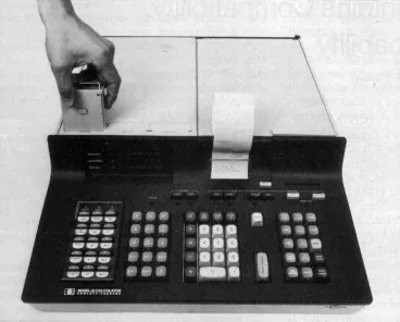 HP-9810 asztali számológép – Forrás: Hewlett-Packard Company