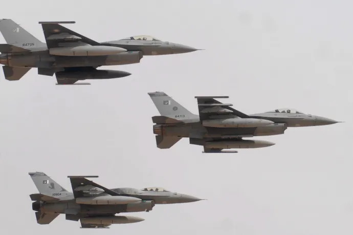 Az USA nem fogja megakadályozni, hogy szövetségesei F-16-os vadászgépeket küldjenek Ukrajnába