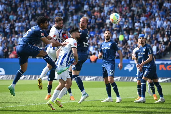 A 94. percben bekapott góllal kiestek a Bundesligából Dárdai Pálék