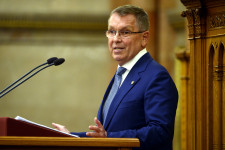 Elkezdték a vágást Matolcsyék, így a magyar kamatszint már csak a 14. legmagasabb a világon