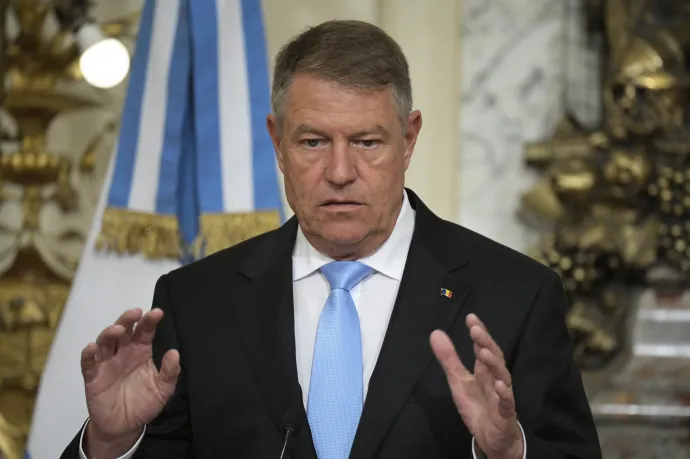 Iohannis szerint elhalasztják a kormányfőcserét amíg véget nem ér a tanügyi sztrájk