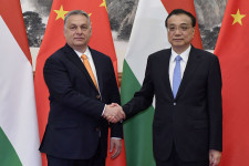 Megtérülő ravaszság vagy felesleges kockázat Orbánék stratégiája a külgazdaságban?
