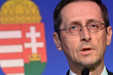 Olyan rossz állapotban van a magyar költségvetés, hogy az már a befektetőknek is kezd feltűnni