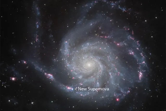 Akkora szupernóva robbant egy közeli galaxisban, hogy hónapokig látható lesz az éjjeli égbolton
